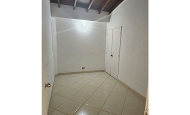 Casa Comercial en Arriendo Medellín Sector Belén