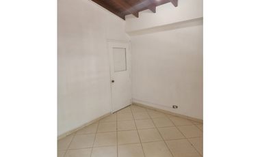 Casa Comercial en Arriendo Medellín Sector Belén