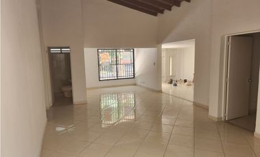 Casa Comercial en Arriendo Medellín Sector Belén