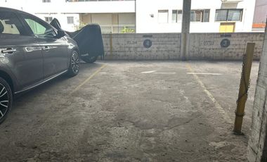 Cochera en venta en Barrio Martin