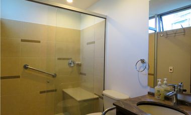 Aparta-estudio en Arriendo Medellin Sector Poblado