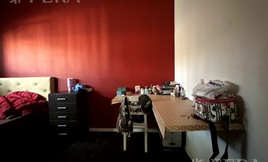 Venta casa 4 ambientes con jardín y fondo libre en Wilde