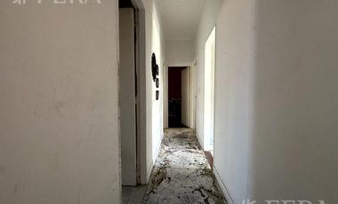 Venta casa 4 ambientes con jardín y fondo libre en Wilde