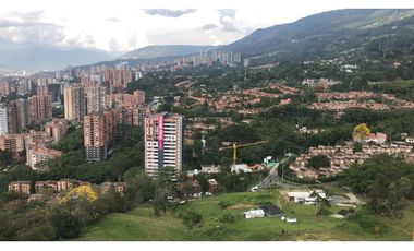 Apartamento en Arriendo en Envigado Sector Loma de las Brujas