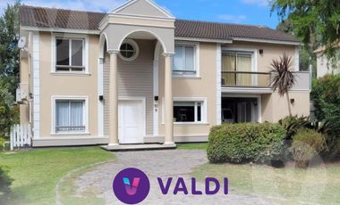 Casa en venta - Barrio El Lauquen, Canning