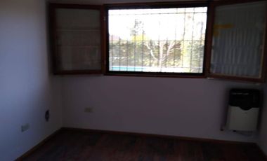 Casa en alquiler - 2 hab - 1 Baño - 446Mts2 - Arturo Segui