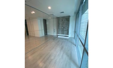 Oficina en Arriendo Medellín Sector Poblado