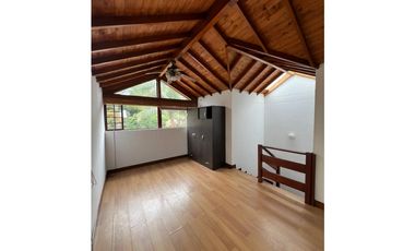 Casa en Arriendo en Envigado Sector Primavera