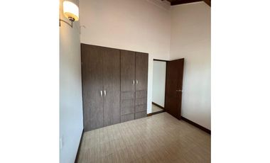 Casa en Arriendo en Envigado Sector Primavera