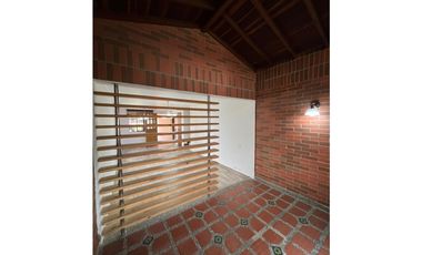 Casa en Arriendo en Envigado Sector Primavera