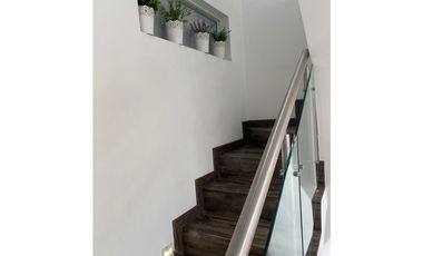 Casa Dúplex  en Arriendo Estrella Sector Pueblo Viejo