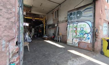 SE VENDE PROPIEDAD COMERCIAL EN AVENIDA SANTA ROSA.