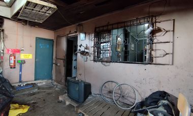 SE VENDE PROPIEDAD COMERCIAL EN AVENIDA SANTA ROSA.