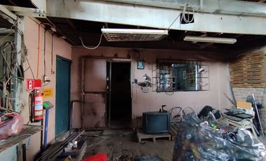 SE VENDE PROPIEDAD COMERCIAL EN AVENIDA SANTA ROSA.