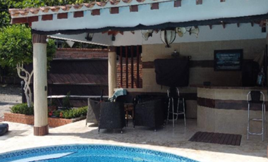 Casa Entre Sanfe De Antioquia Y Sopetran, La Florida