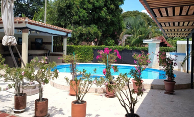 Casa Entre Sanfe De Antioquia Y Sopetran, La Florida