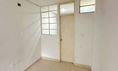 Arriendo Apartaestudio En Primer Piso Con Patio Barrio La Flora Norte De Cali
