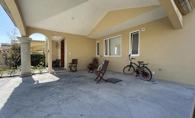 VENTA DE CASA EN LA COLONIA SANTIAGUITO EN METEPEC