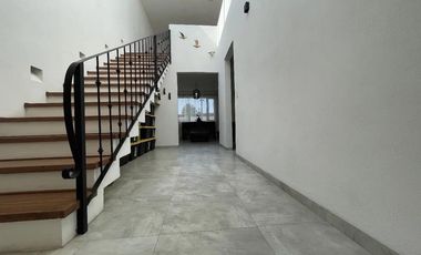 VENTA DE CASA EN LA COLONIA SANTIAGUITO EN METEPEC