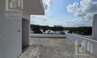 Casas nuevas en Venta  de 3 recamaras, enfrente del Parque Bicentenario, col. Candelario Garza