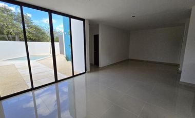 Casa en Venta en Conkal Yucatan Hermosa en Privada cerca del mar