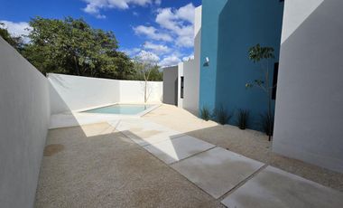 Casa en Venta en Conkal Yucatan Hermosa en Privada cerca del mar