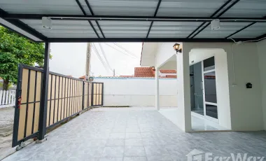 2 Bedroom House for rent at Chom View Village Soi 9 (Soi Lang Luang Tia, Noen Kraprok)
