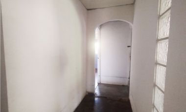 Se Vende o Alquila Terreno comercial con Casa en la Chorrera (DR)