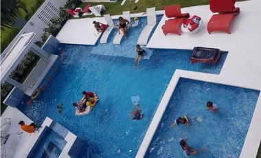 PLAYA BLANCA / 900M2 / 9 HABITACION / 10 BAÑOS / 2 JACU / PISCINA