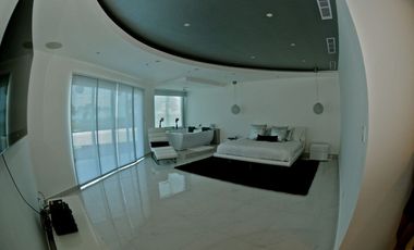 PLAYA BLANCA / 900M2 / 9 HABITACION / 10 BAÑOS / 2 JACU / PISCINA