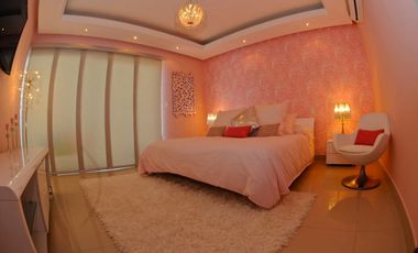 PLAYA BLANCA / 900M2 / 9 HABITACION / 10 BAÑOS / 2 JACU / PISCINA