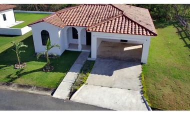 SEA CONFIABLE VENDE CASA EN HACIENDA PACIFICA