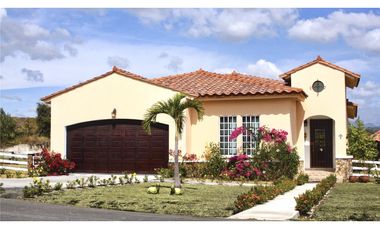 SEA CONFIABLE VENDE CASA EN HACIENDA PACIFICA