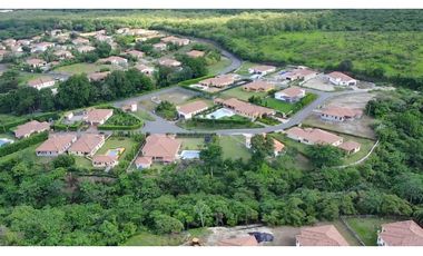 SEA CONFIABLE VENDE CASA EN HACIENDA PACIFICA