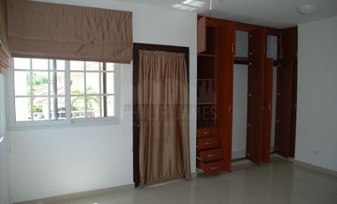 Venta de casa en Costa Sur