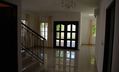 Venta de casa en Costa Sur