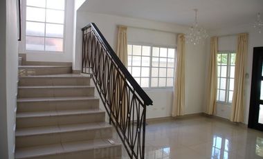 Venta de casa en Costa Sur