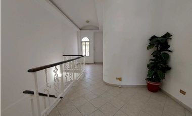 VENTA CASA EN BETANIA CLUB X 370 M2 ¡PRECIO POR DEBAJO DEL AVALUO! RTC