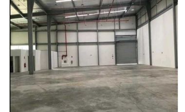 OFIBODEGAS EN PANAM VIEJO BUSINESS CENTER 110M2 PARA INVERSION