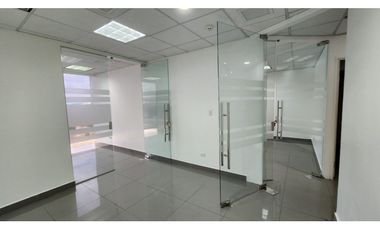 ALQUILER OFICINAS EN COSTA DEL ESTE 315M2 KAF