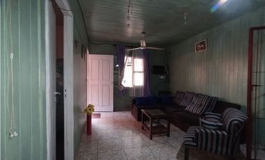 CASA DE MADERA ZONA FANGIO Y COCOMAROLA