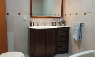 Casa PH en venta en Ramos Mejia Sur