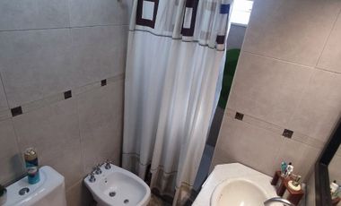 Casa PH en venta en Ramos Mejia Sur
