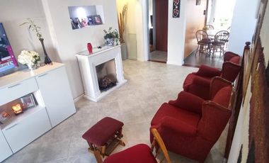Casa PH en venta en Ramos Mejia Sur