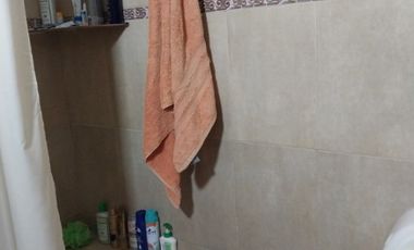 Casa PH en venta en Sarandi Este