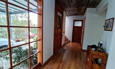 Casa en venta en LA REINA