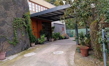 Casa en venta en LA REINA