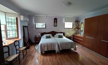 Casa en venta en LA REINA