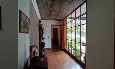 Casa en venta en LA REINA