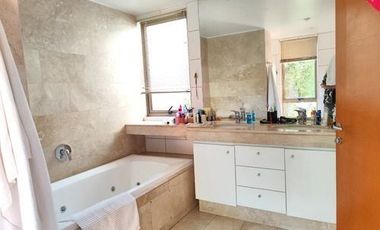 Casa en Arriendo en Golf de Manquehue//Av. Parque//Camino Los Trapeneses